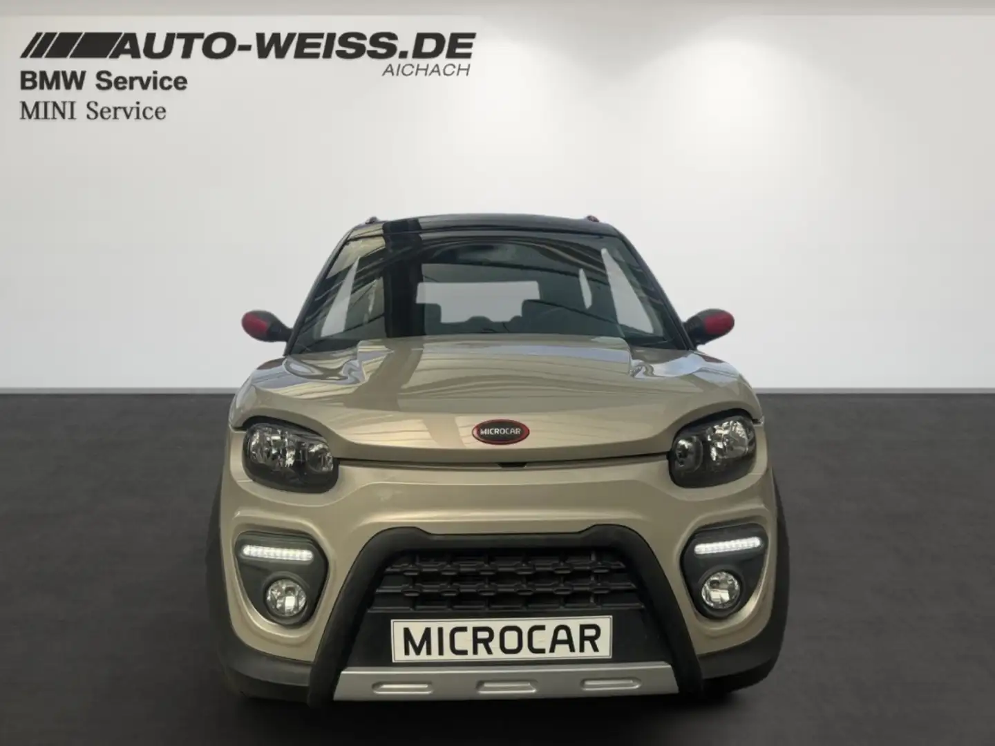 Microcar M.Go M.Go 6 X DCI Autofahren ab 15 Jahren Beige - 2