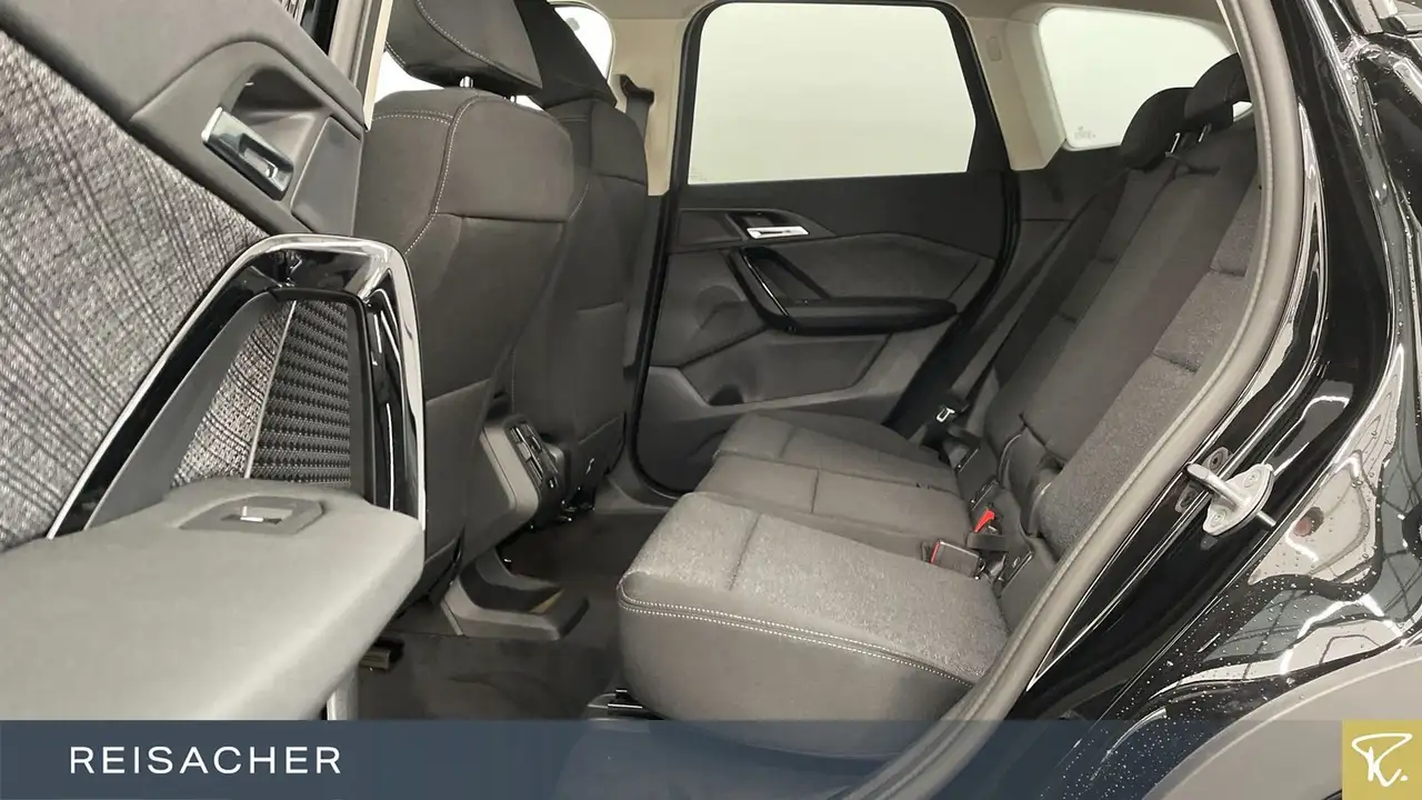 BMW X1 sDrive18i A AHK,Autom 8