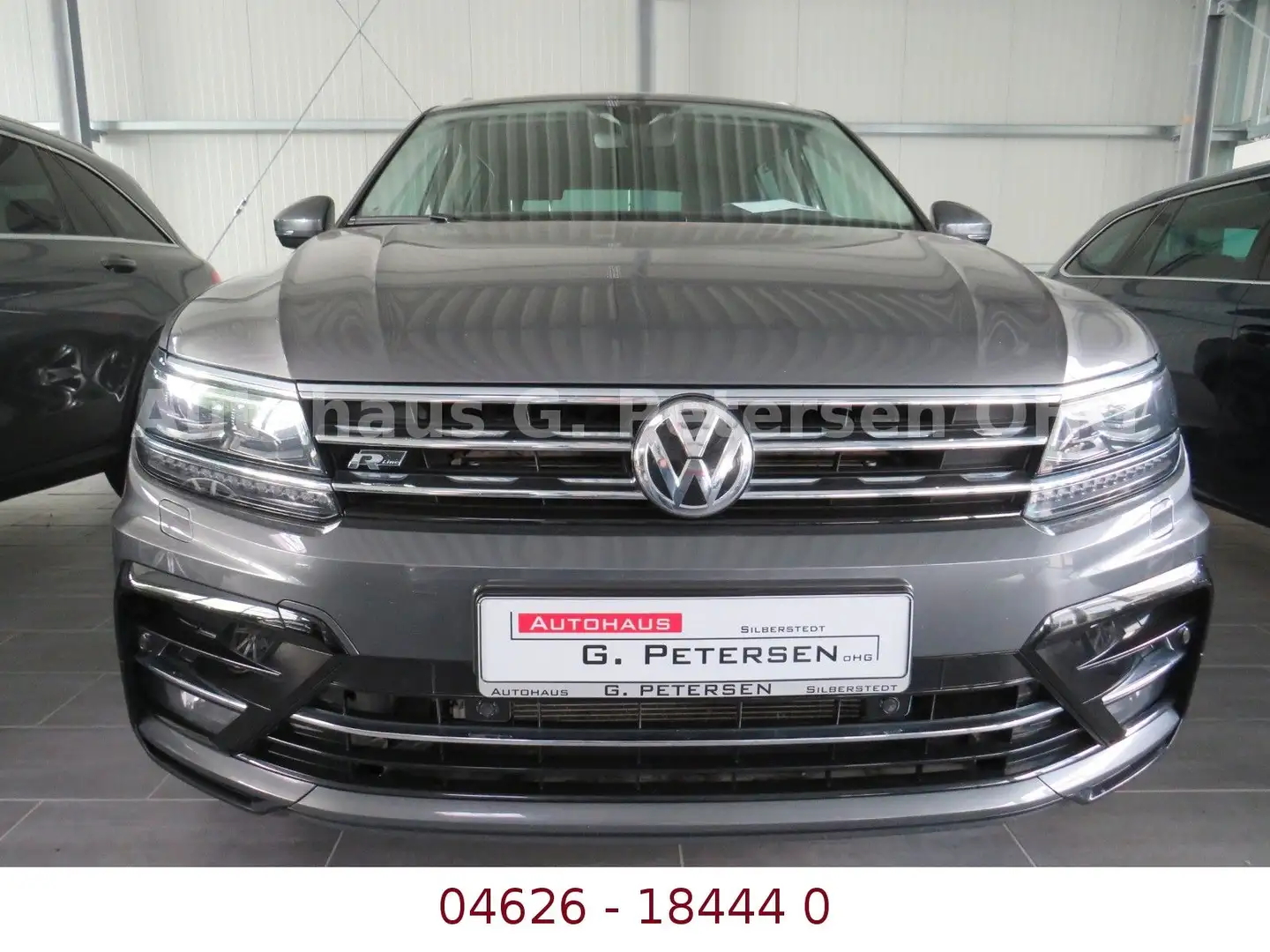 Volkswagen Tiguan Highline 4Motion*R-Line*Standheizung*AHK* Grau - 2