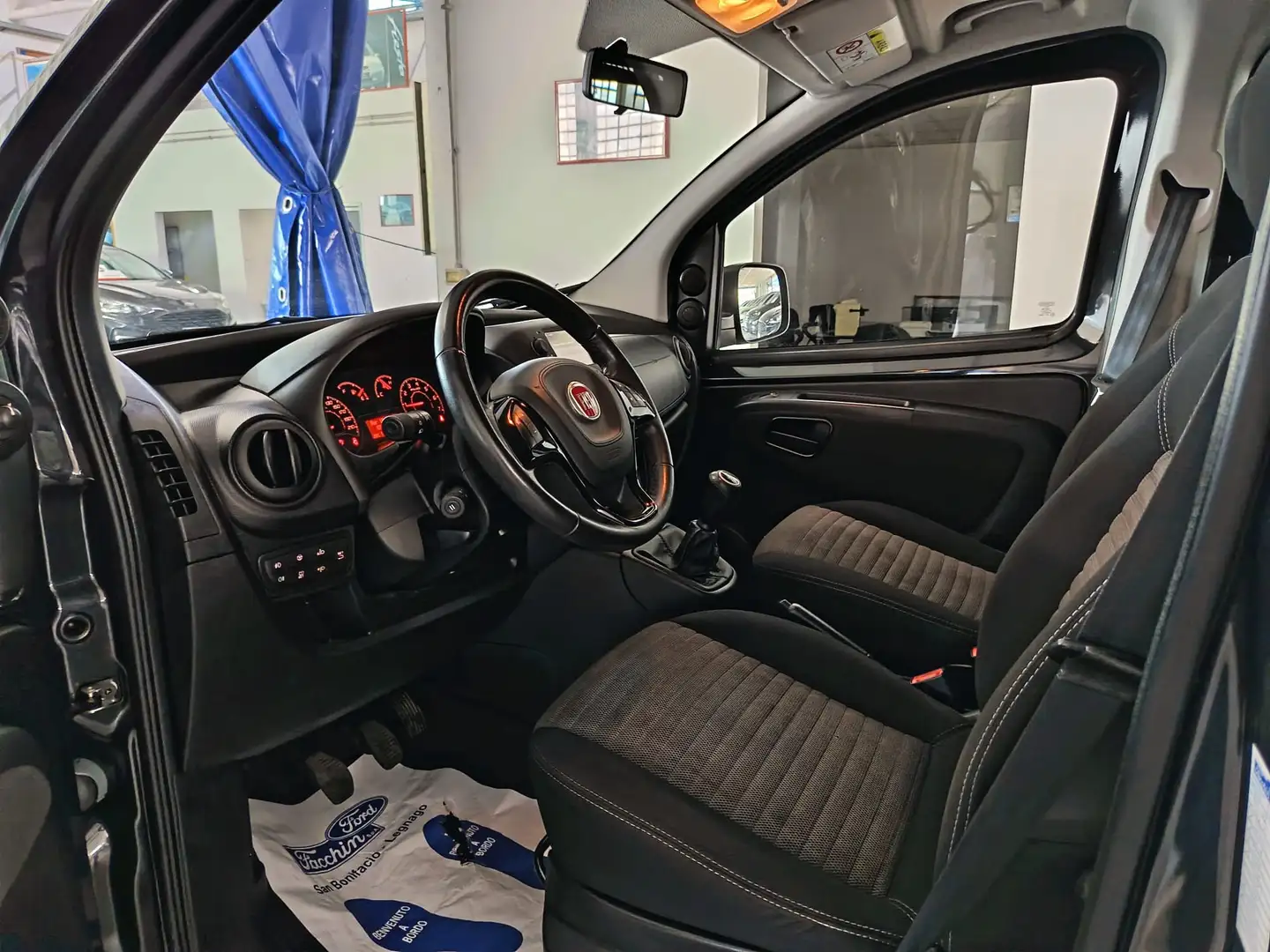 Fiat Qubo 1.3 Multijet 80cv Trekking Noir - 2