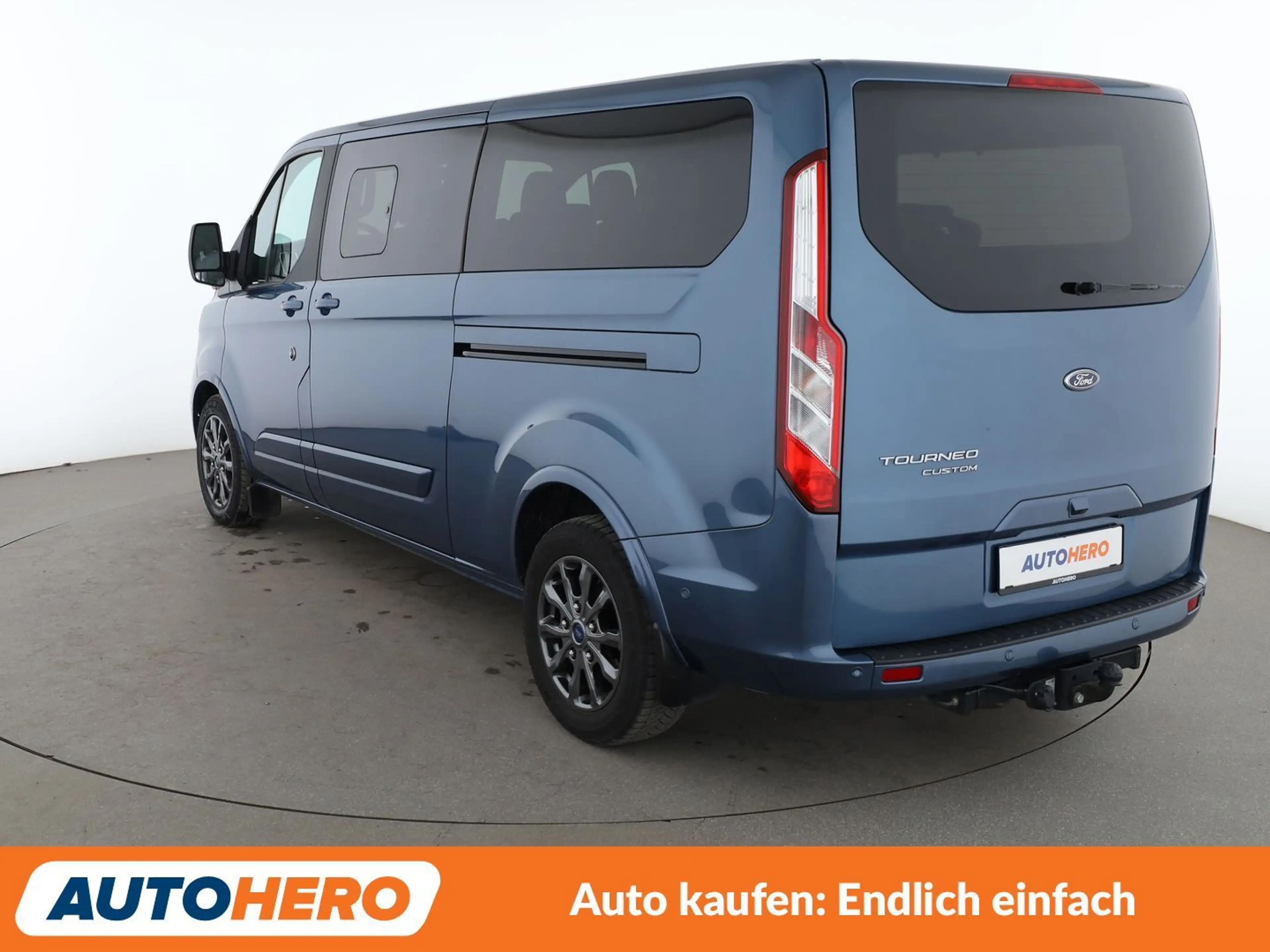 Ford Tourneo Custom 2.0 TDCi 320 L2 Titanium Aut.*NAVI*TEMPO*CAM*PDC* — photo 4