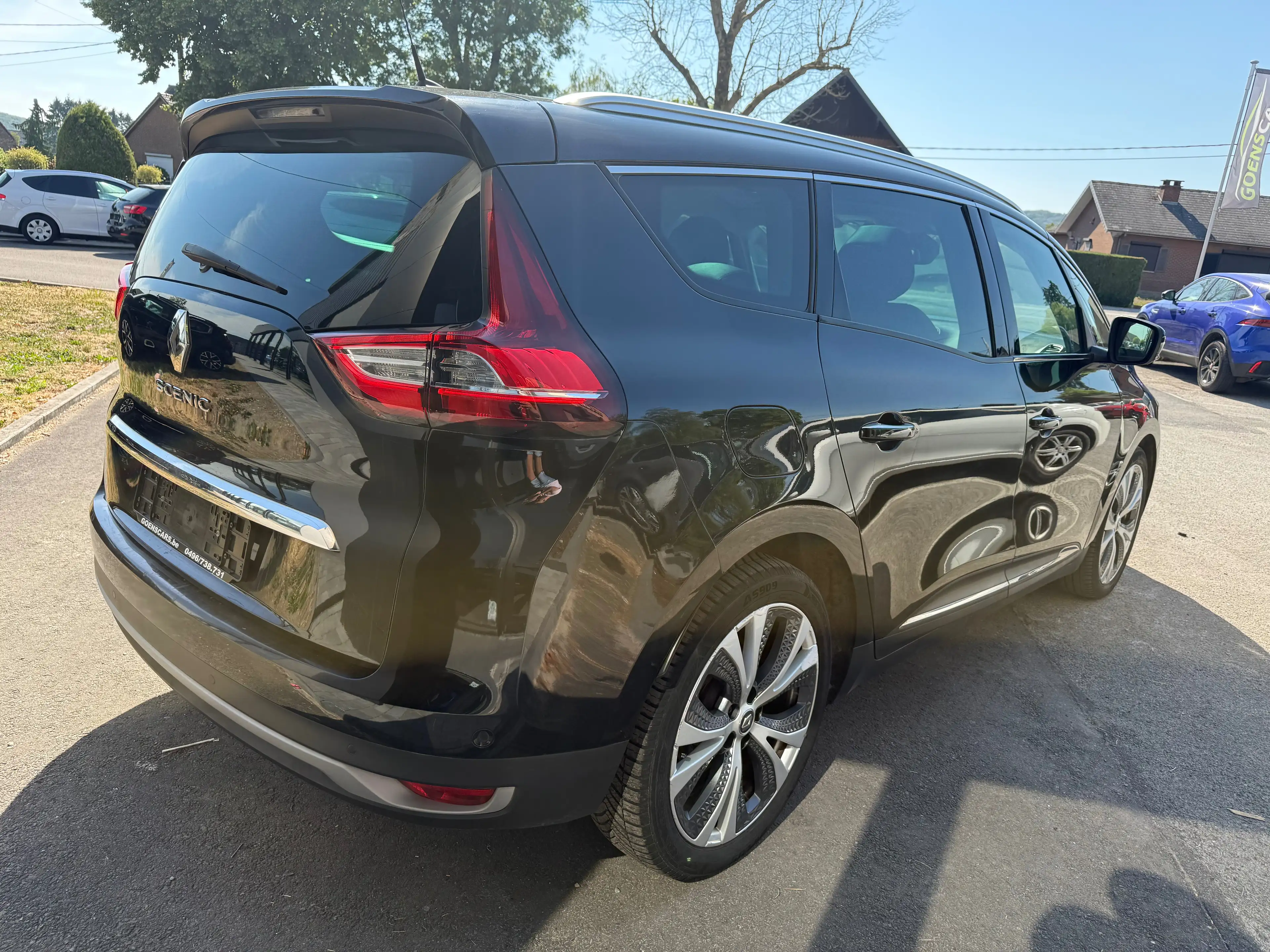 Renault Grand Scenic Grand Scénic 1.6dCi 7 PLACES,CRUISE,GPS,CLIM,CAMÉRA… — photo 4