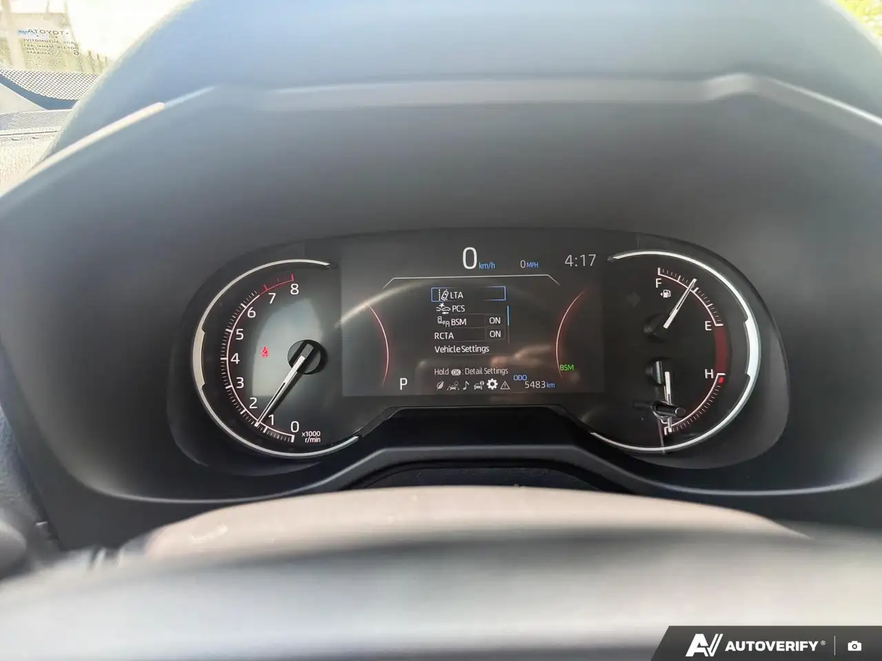 Toyota RAV 4 снимка Toyota RAV 4