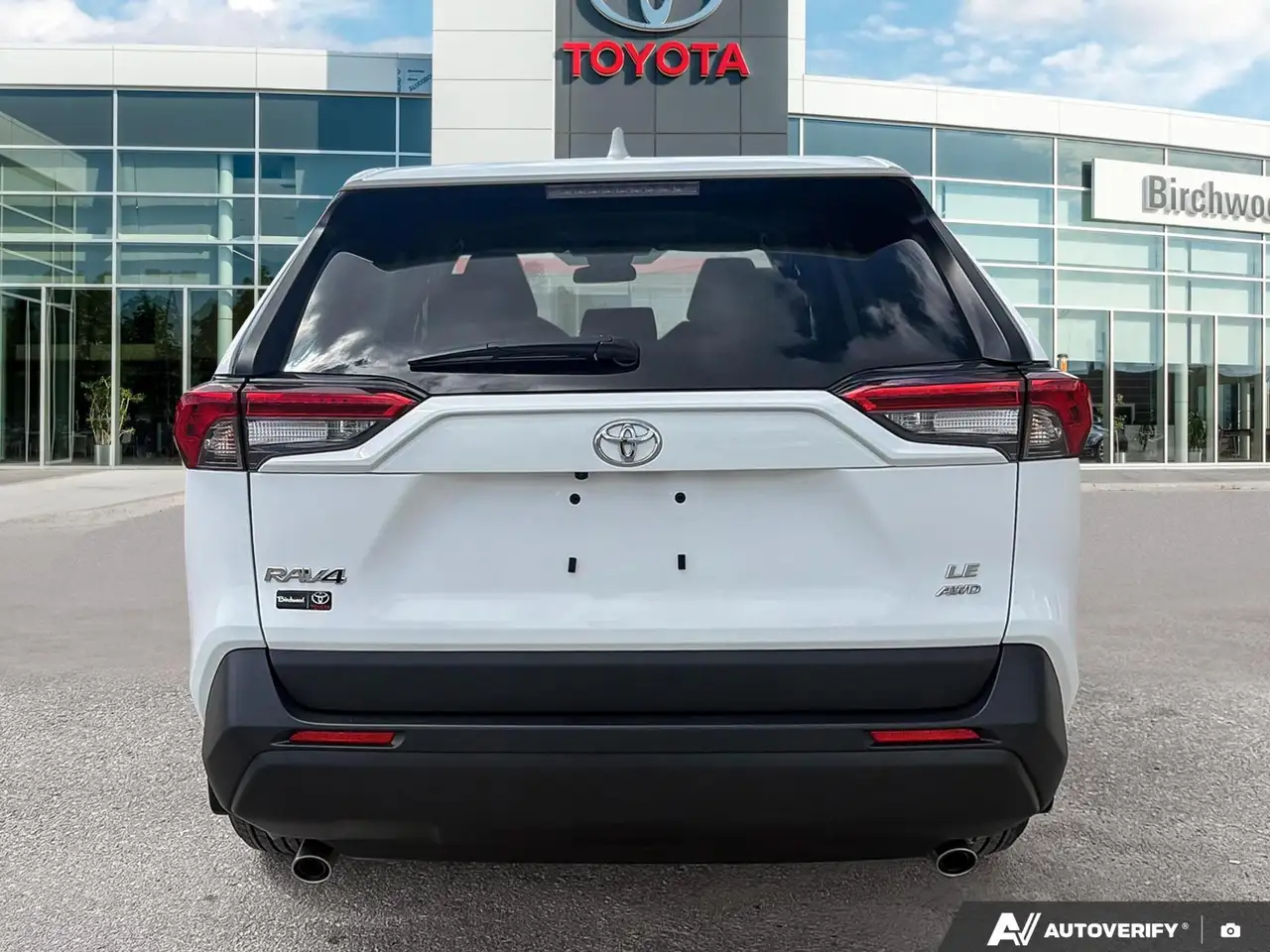 Toyota RAV 4 снимка Toyota RAV 4