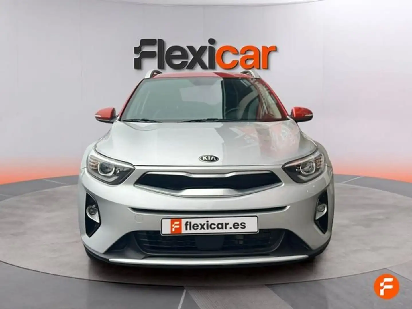 Kia Stonic 1.0 T-GDi 74kW (100CV) Tech Gris - 2