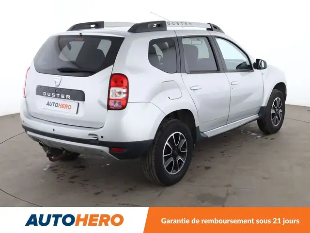 Dacia Duster view 6