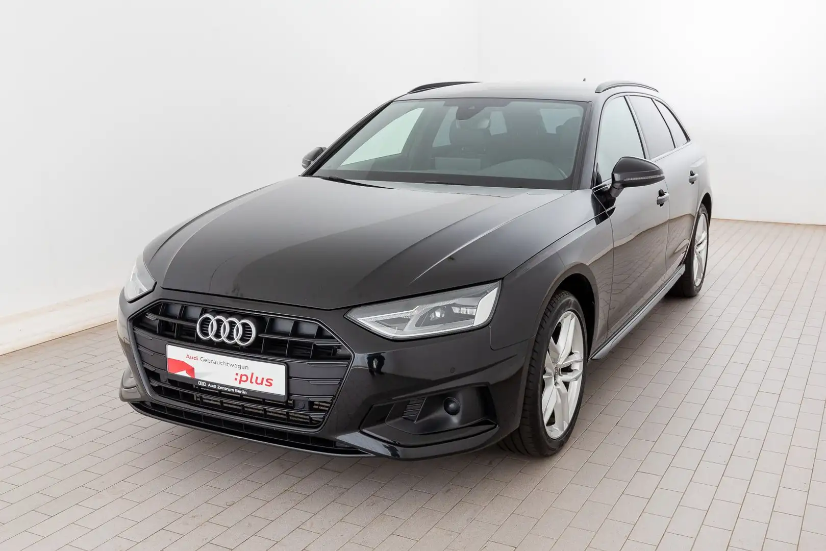 Audi A4 Advanced 35 TFSI S tr. AHK PDC NAVI Schwarz - 2