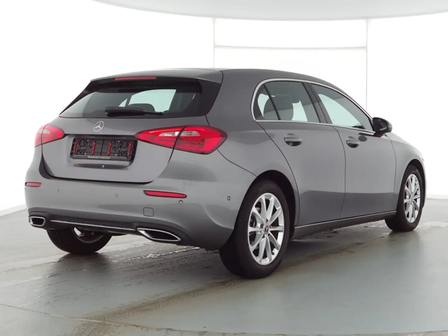 Mercedes-Benz A 180 Progressive MBUX HIGH END Spiegel Paket Grau - 2