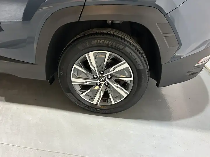 Hyundai Tucson 1.6 CRDI Maxx (2021) 2022, foto 12