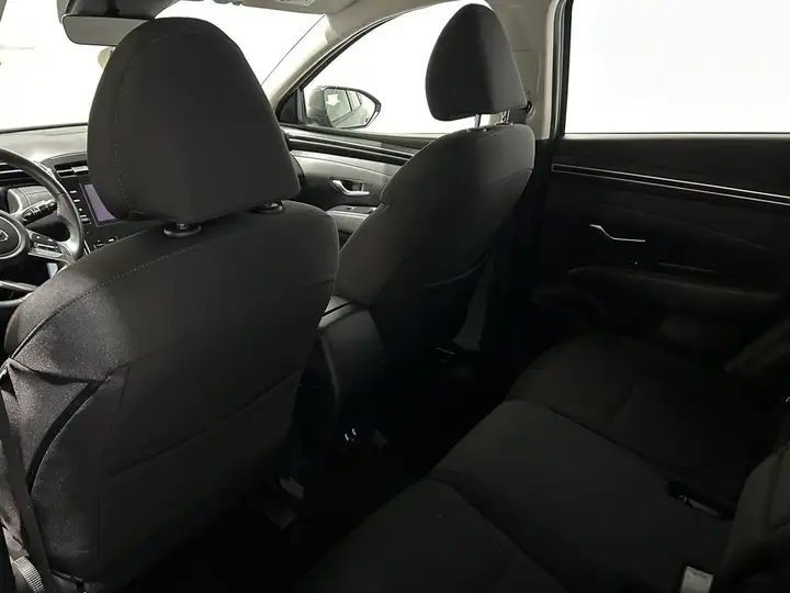 Hyundai Tucson 1.6 CRDI Maxx (2021) 2022, foto 15