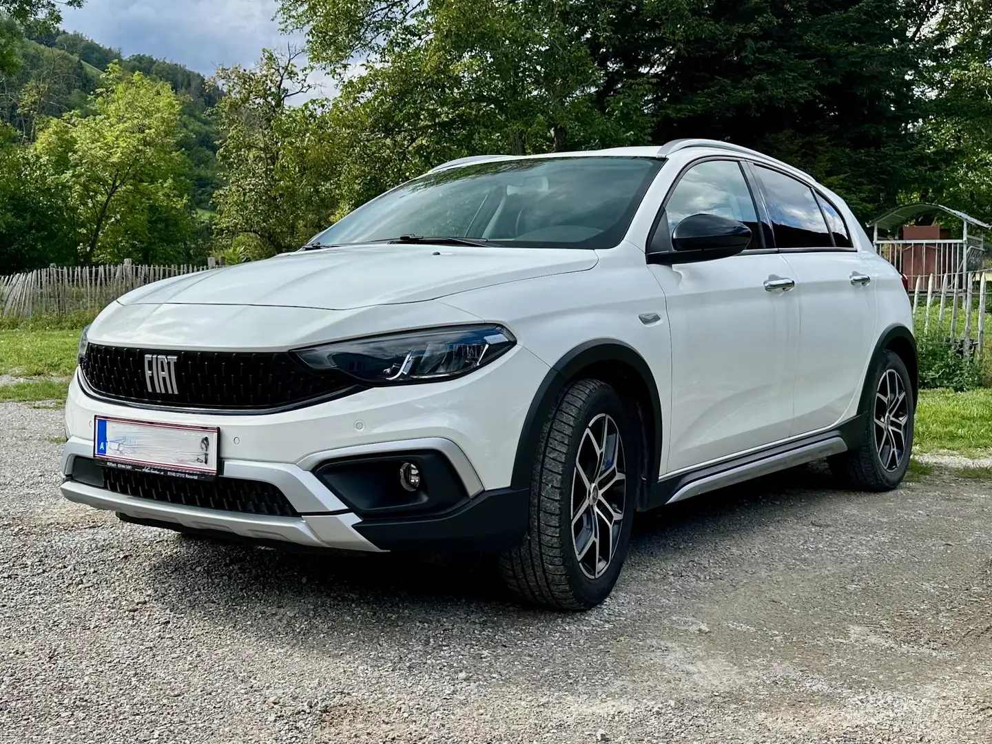 Fiat Tipo Fiat Tipo Cross TOP Ausstattung, sehr gepflegt Weiß - 1