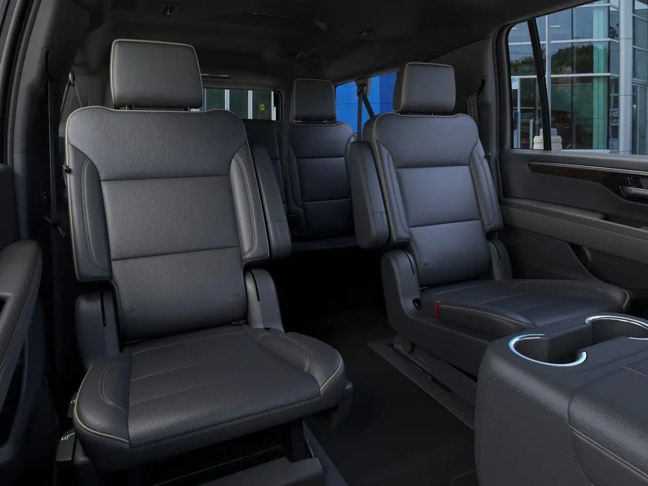 Chevrolet Suburban снимка Chevrolet Suburban