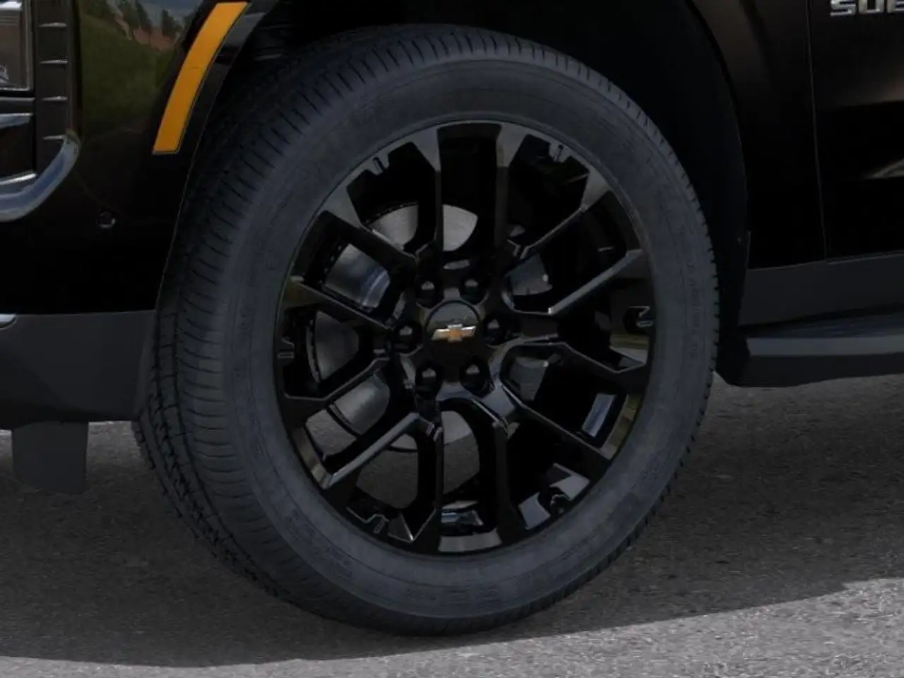 Chevrolet Suburban снимка Chevrolet Suburban