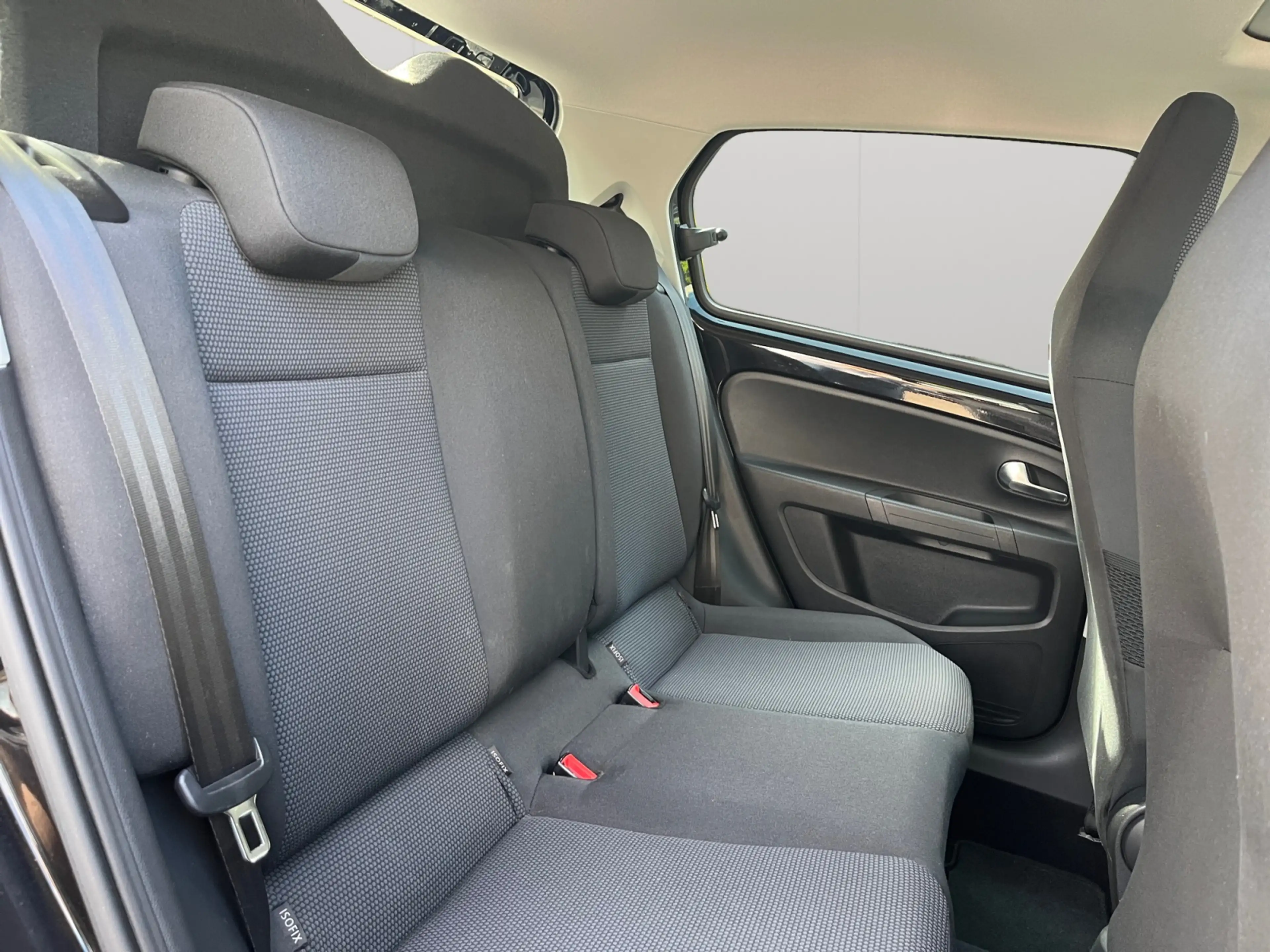 Skoda Citigo 1.0 Elegance 1.0 EU5 Elegance — photo 18