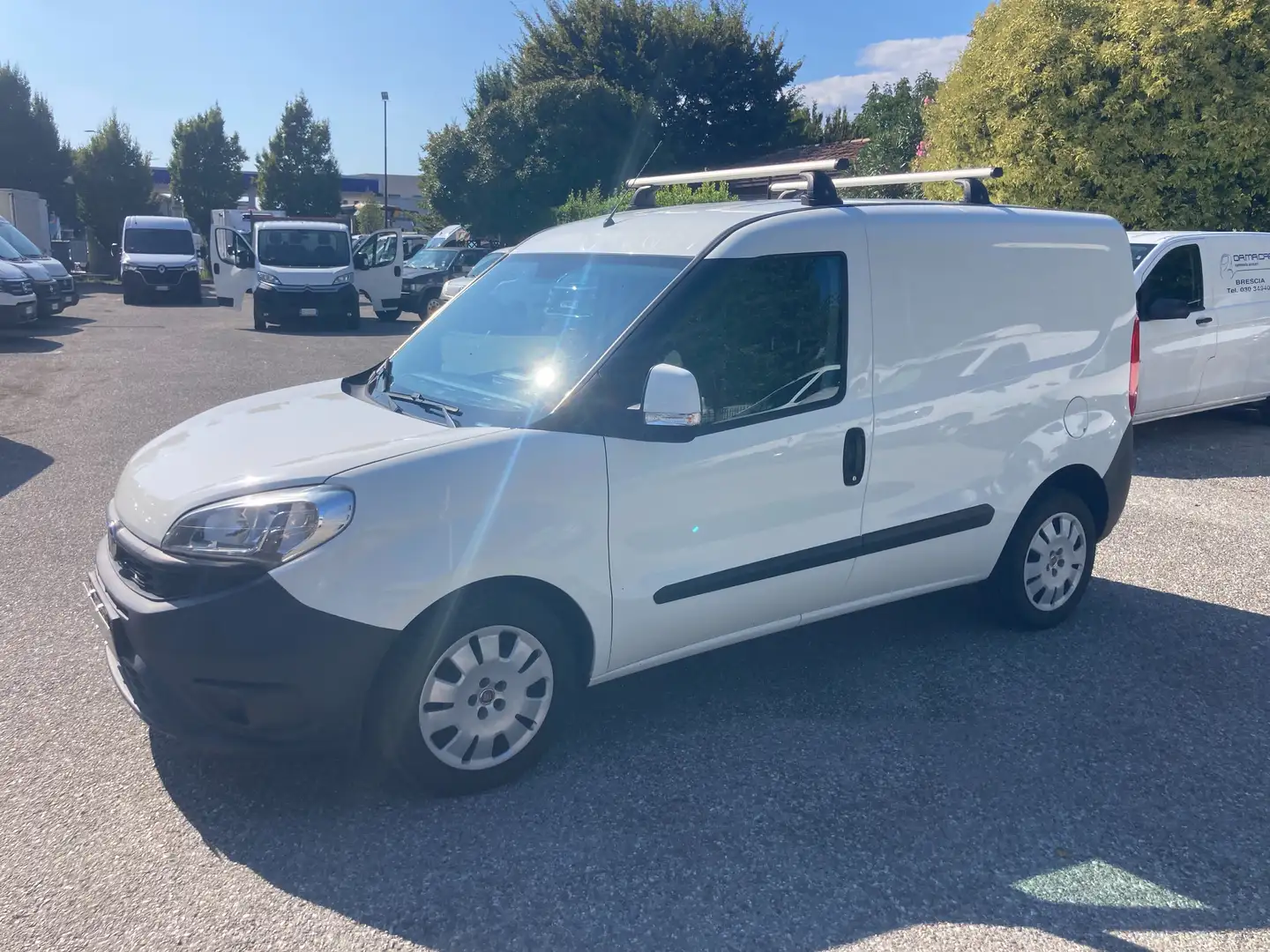 Fiat Doblo 105 MJET Blanc - 1