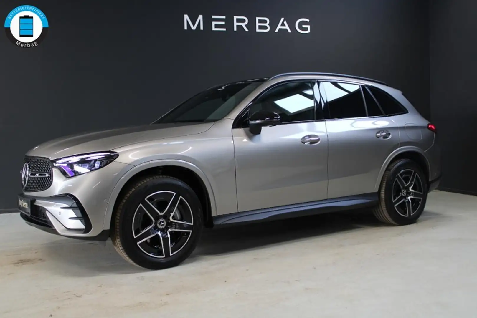Mercedes-Benz GLC 300 de *AMG Night Pano Digital PREMIUM PLUS Silber - 1