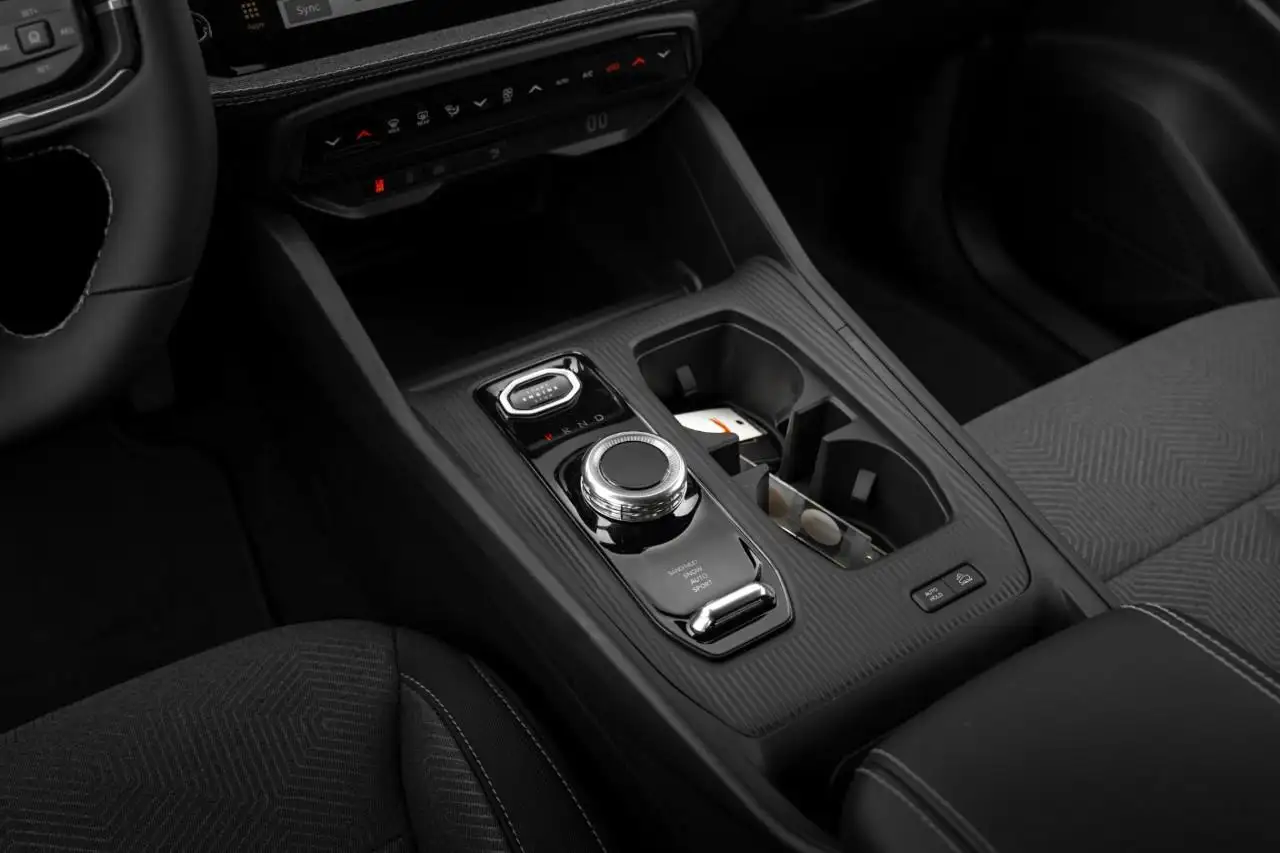 Jeep Cherokee снимка Jeep Cherokee