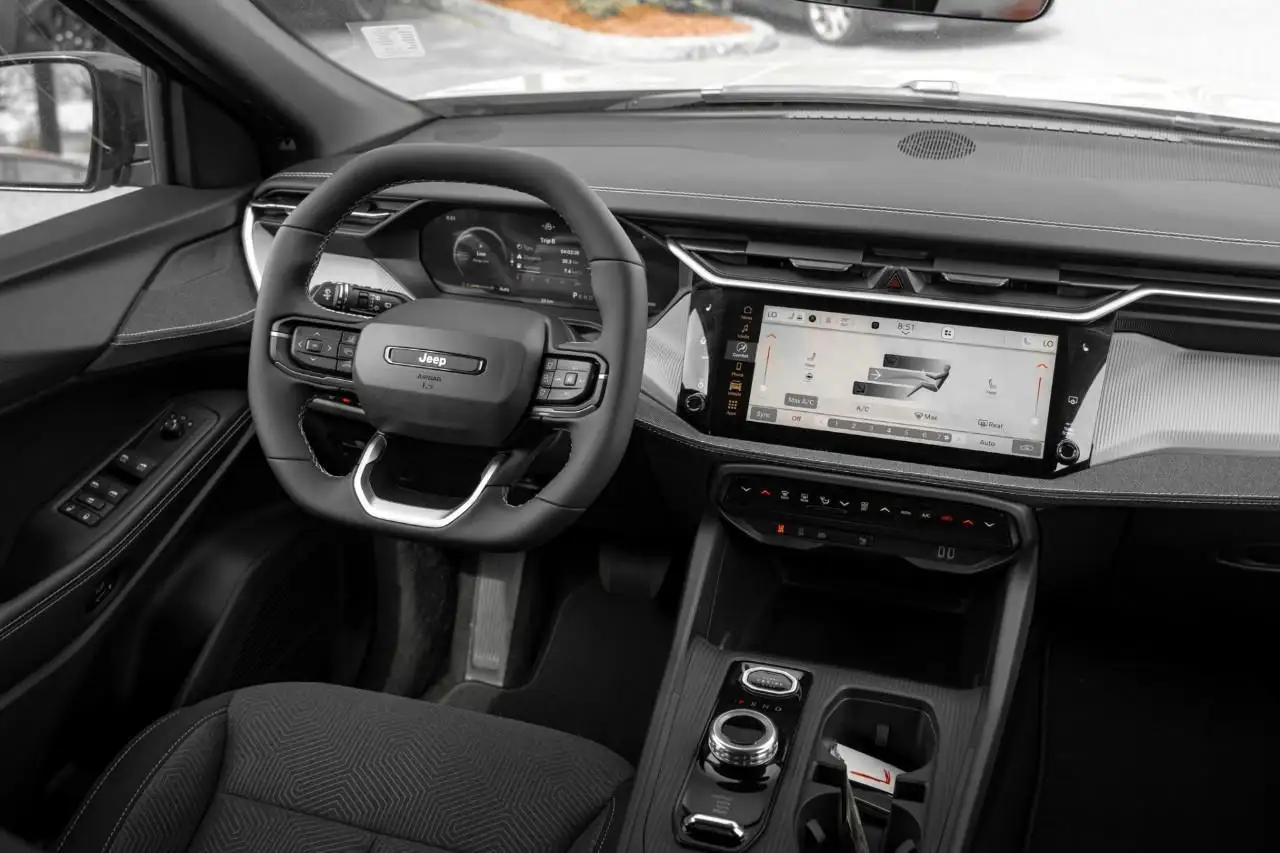 Jeep Cherokee снимка Jeep Cherokee