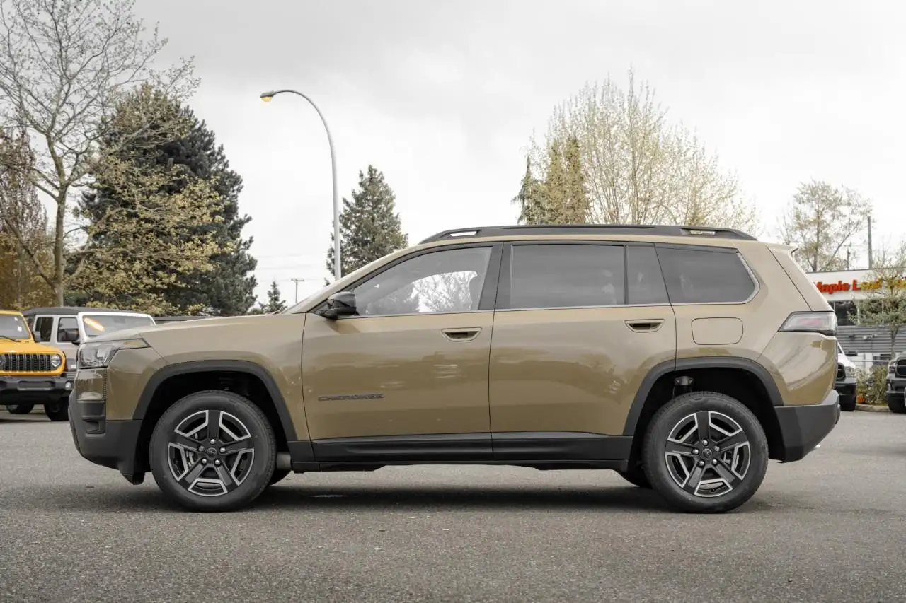 Jeep Cherokee снимка Jeep Cherokee