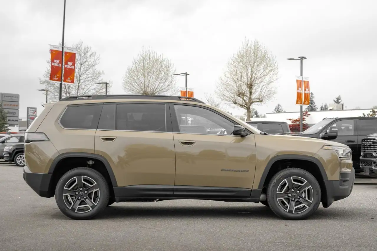 Jeep Cherokee снимка Jeep Cherokee