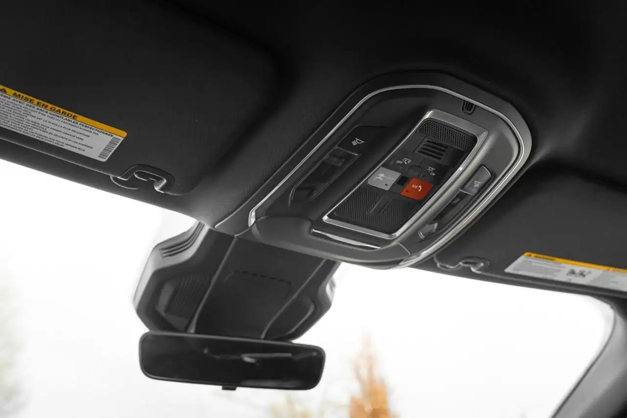 Jeep Cherokee снимка Jeep Cherokee