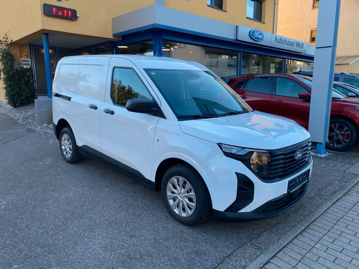Ford Transit Courier 1.5 Trend Kamera Winterpaket GJR Biały - 1