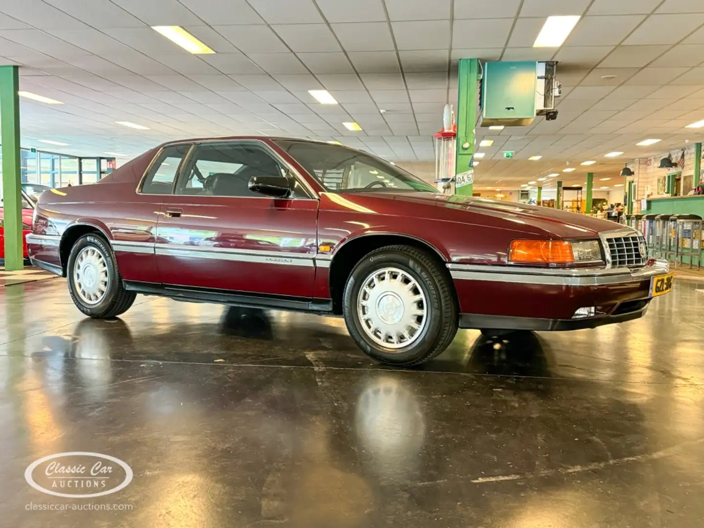 Cadillac Eldorado - ONLINE AUCTION Roşu - 1