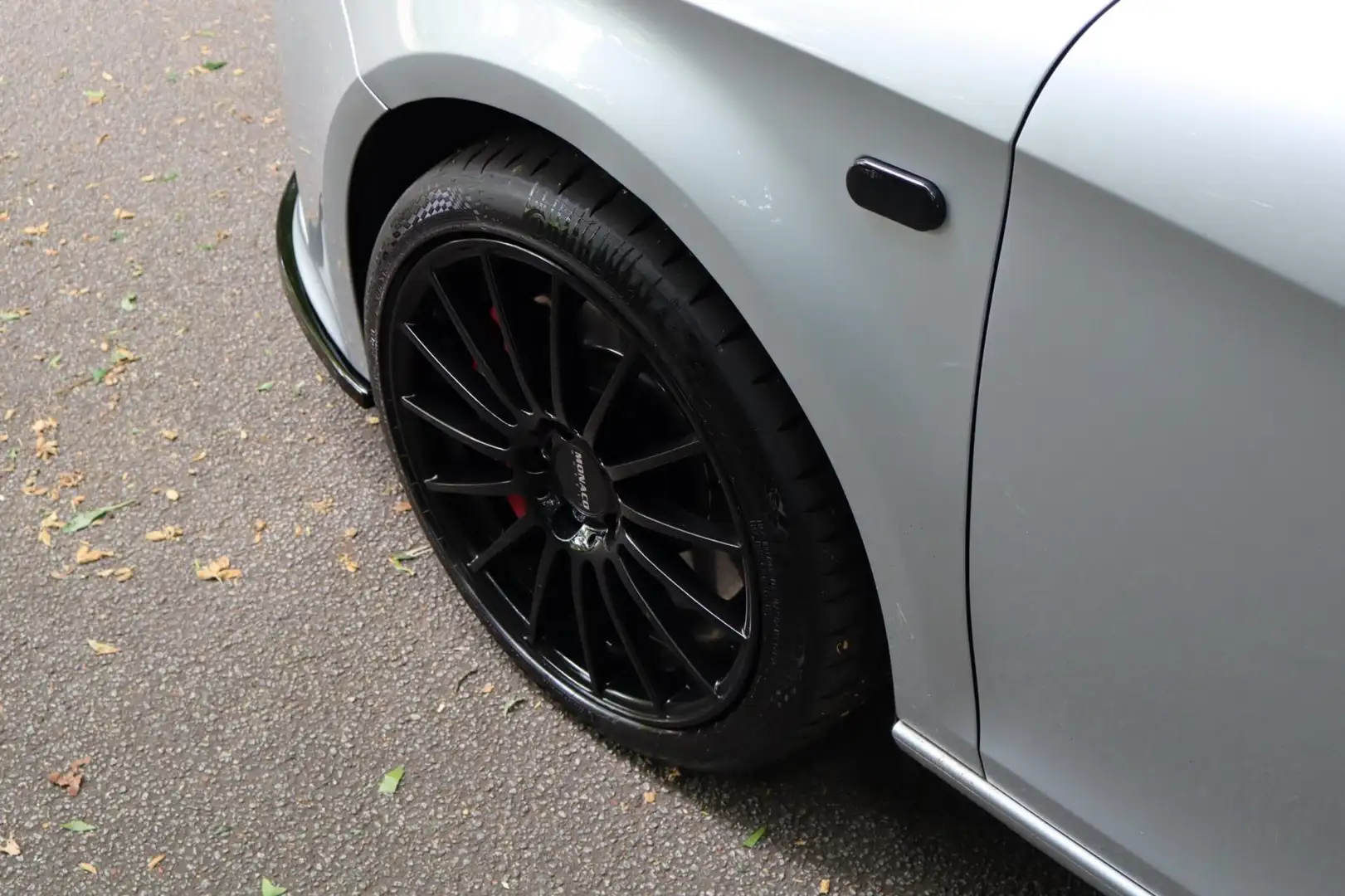 SEAT Leon 2.0 TFSI Cupra Schaalstoelen 310PK BULL-X Carplay Gris - 2