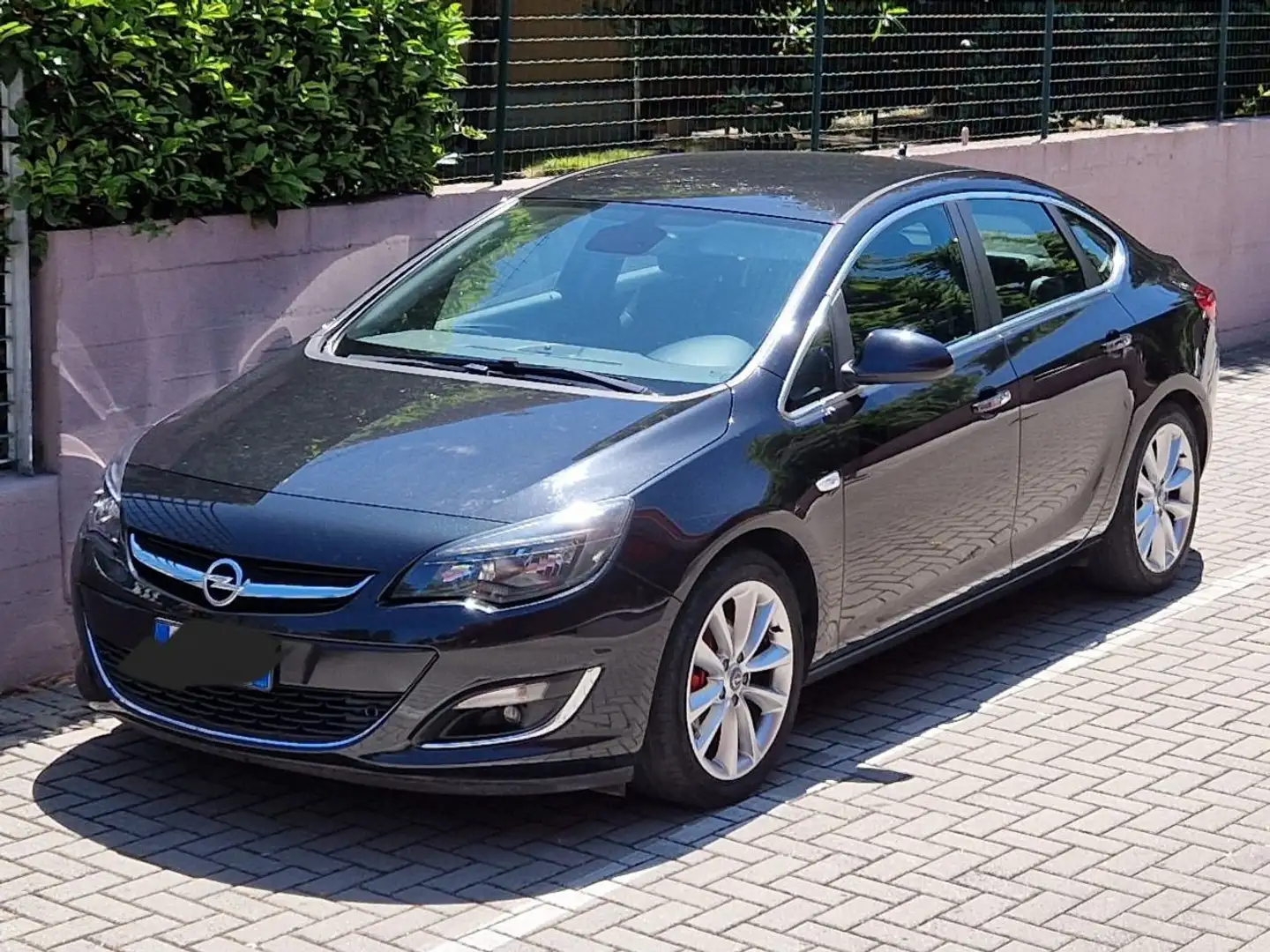 Opel Astra Astra 5p 1.7 cdti Cosmo 130cv Nero - 2