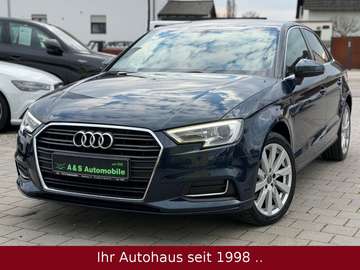Limousine 30 TDI *BI-XENON/NAVI/8-FACH*