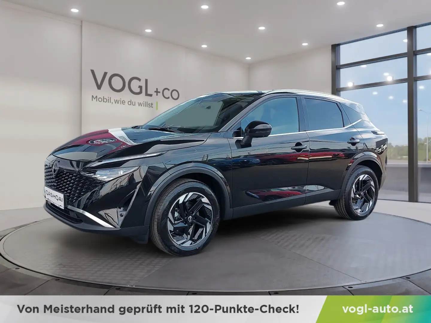 Nissan Qashqai N-Connecta 1.3T 140 PS 6MT Schwarz - 1