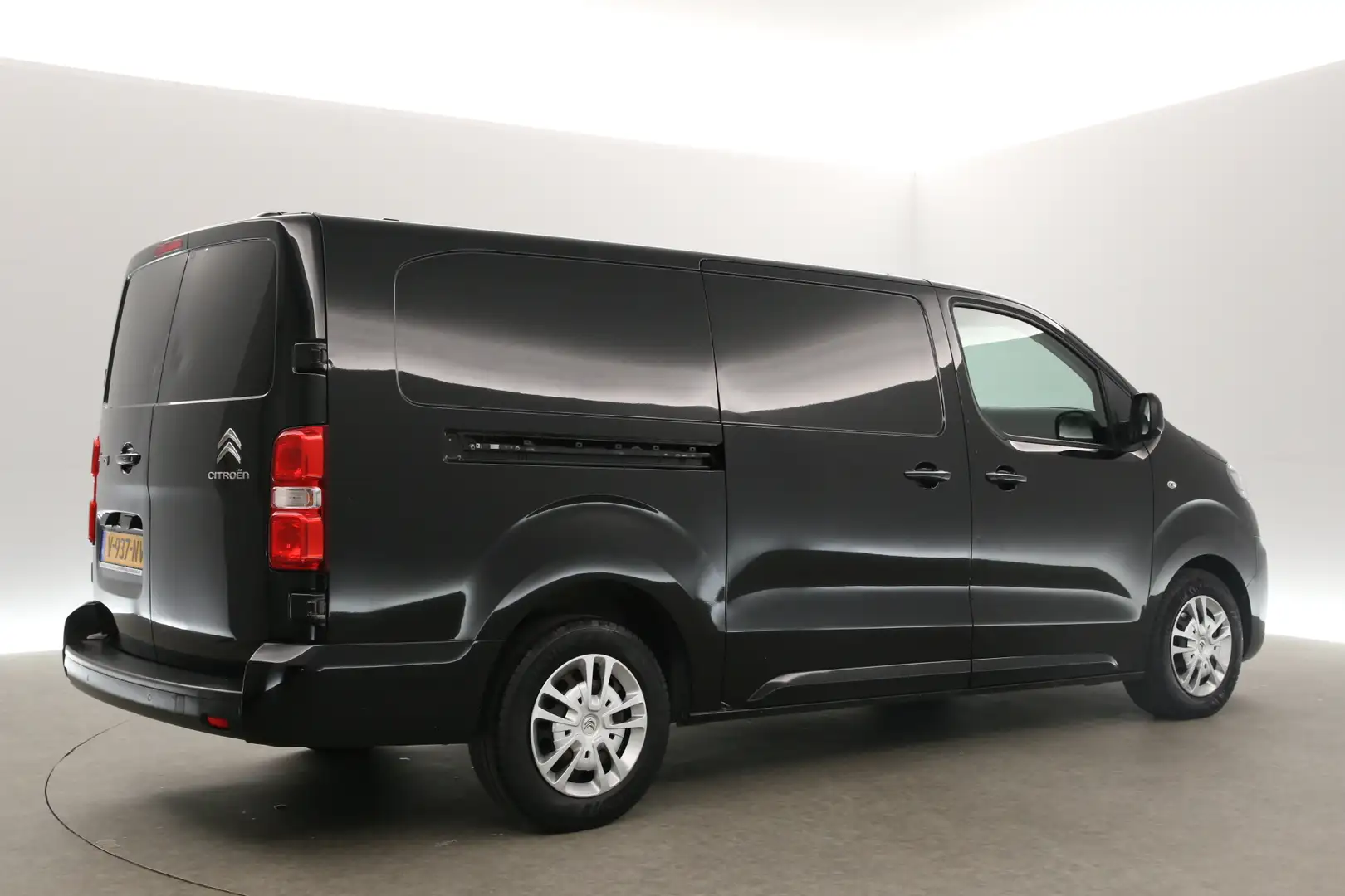 Citroen Jumpy 2.0 BlueHDI L3H1 | Export | 177PK Automaat Airco C Zwart - 2