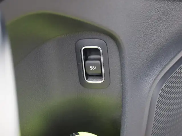 Mercedes-Benz A-Class view 13