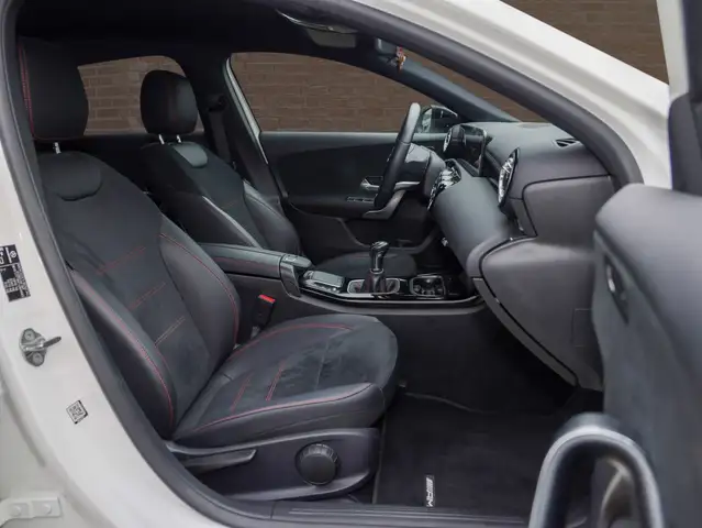 Mercedes-Benz A-Class view 12