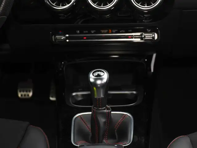 Mercedes-Benz A-Class view 9