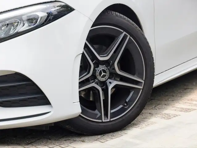 Mercedes-Benz A-Class view 5