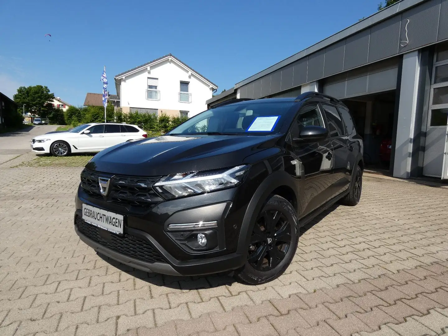Dacia Jogger Extreme+ 7-Sitzer *LED*Navi*RCam*Vollauss Schwarz - 1