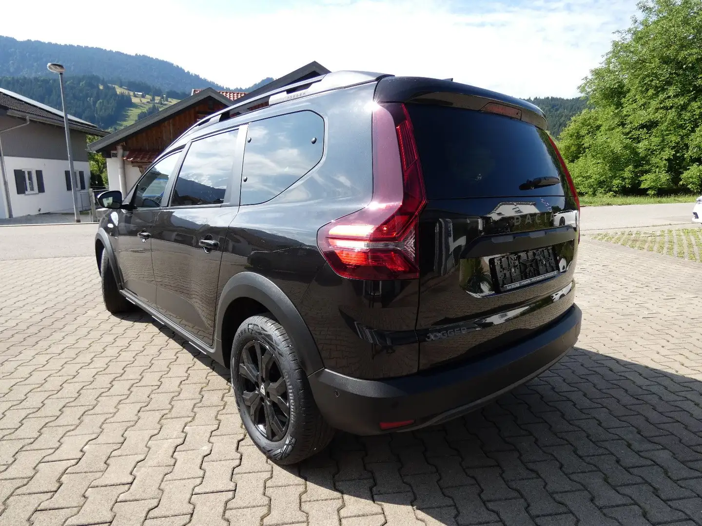 Dacia Jogger Extreme+ 7-Sitzer *LED*Navi*RCam*Vollauss Schwarz - 2