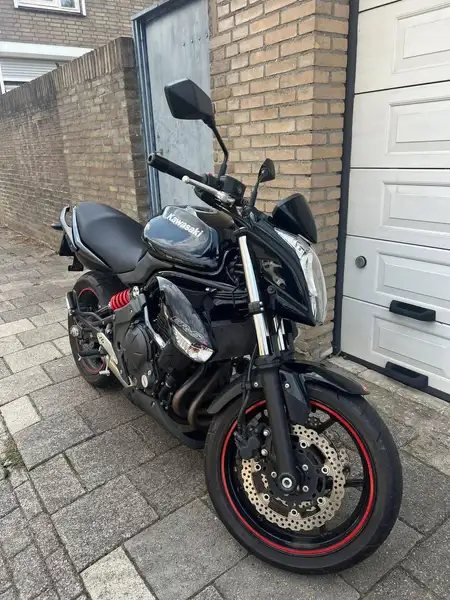 Kawasaki ER-6n - foto 6