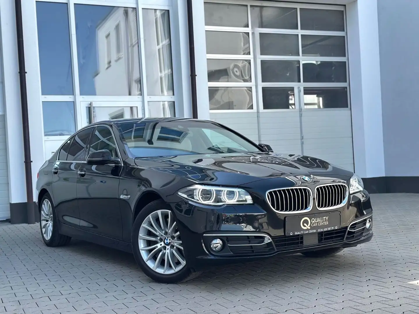 BMW 530 d xDrive Luxury *KAME*SPUR*HEAD-UP* Noir - 1