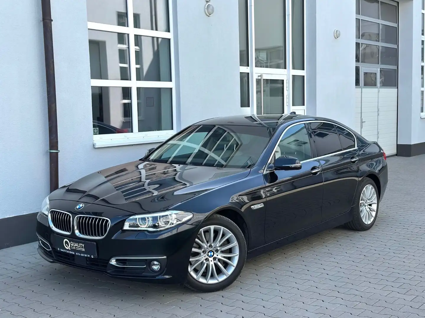 BMW 530 d xDrive Luxury *KAME*SPUR*HEAD-UP* Noir - 2