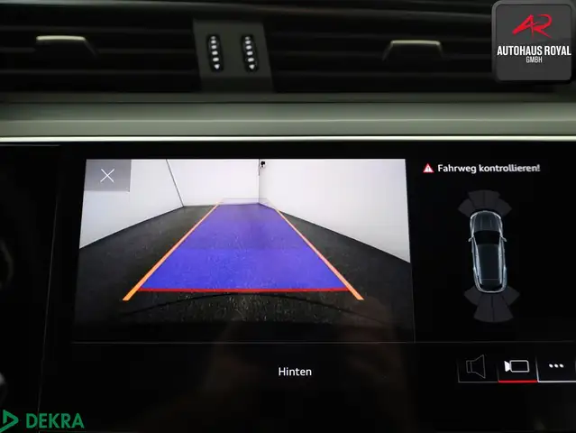 Audi E-Tron view 15