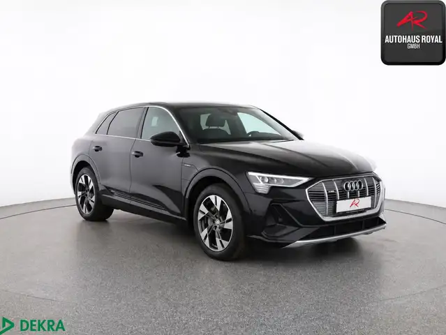 Audi E-Tron view 7