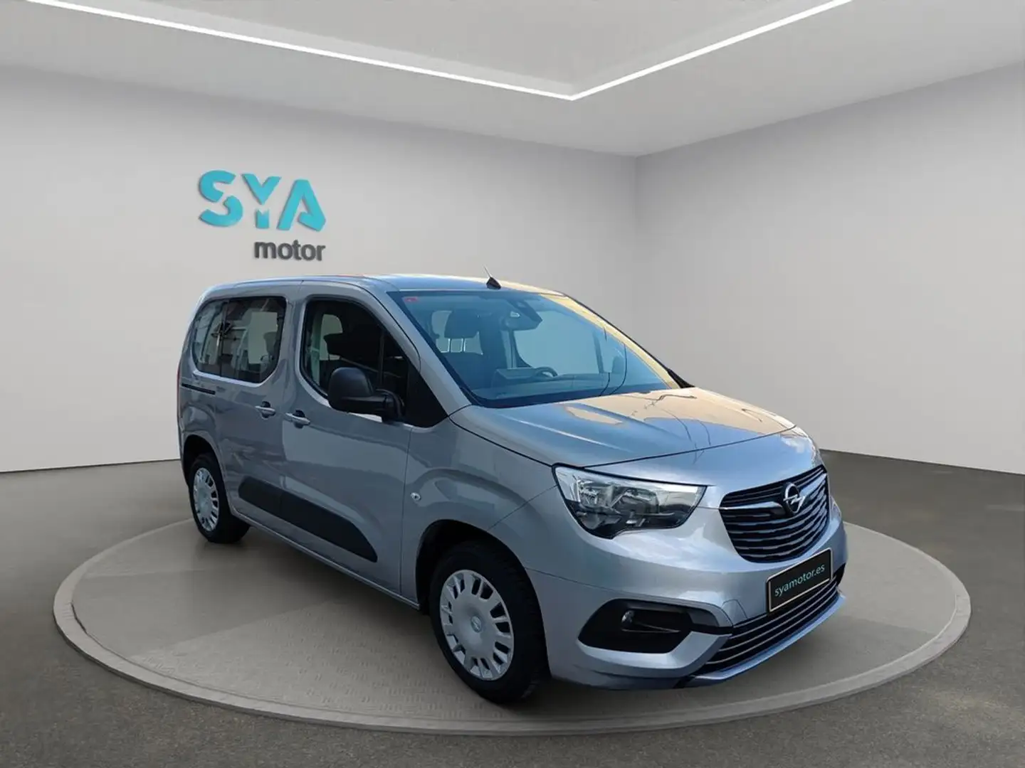 Opel Combo 1.5 TD 75kW (100CV) S/S Edition L Zilver - 1