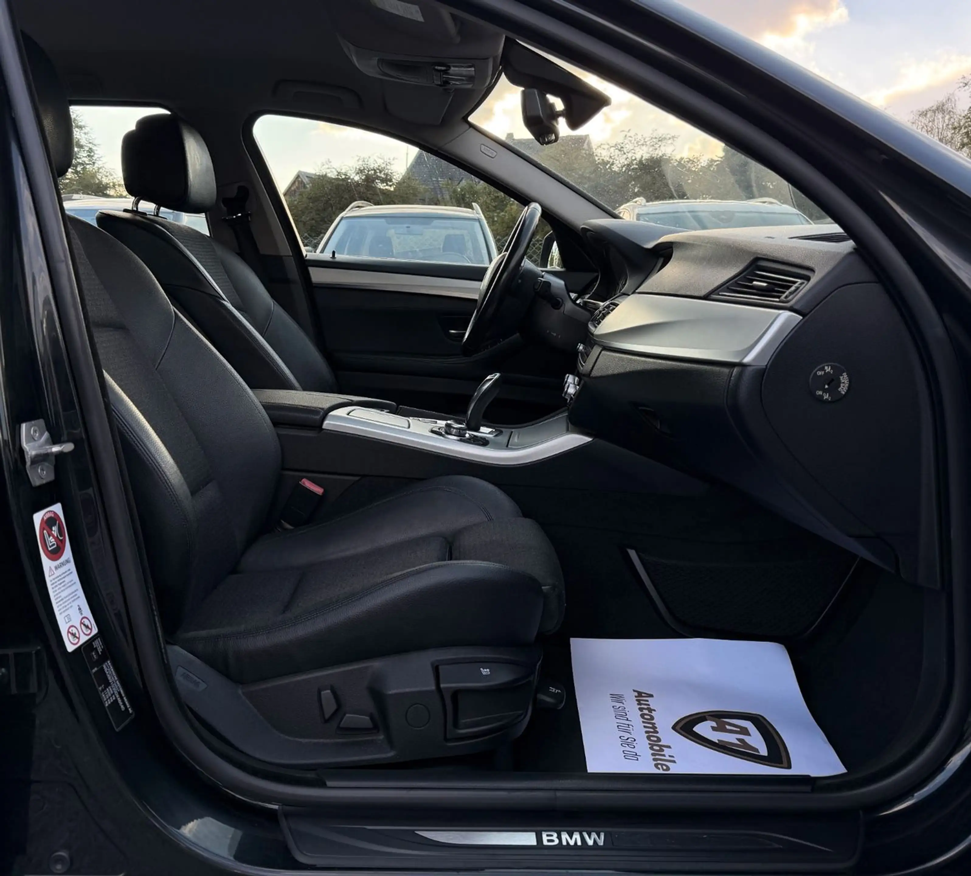 BMW 525 5 Touring 525 d xDrive°XENON°LEDER°AHK°NAVI° — photo 11