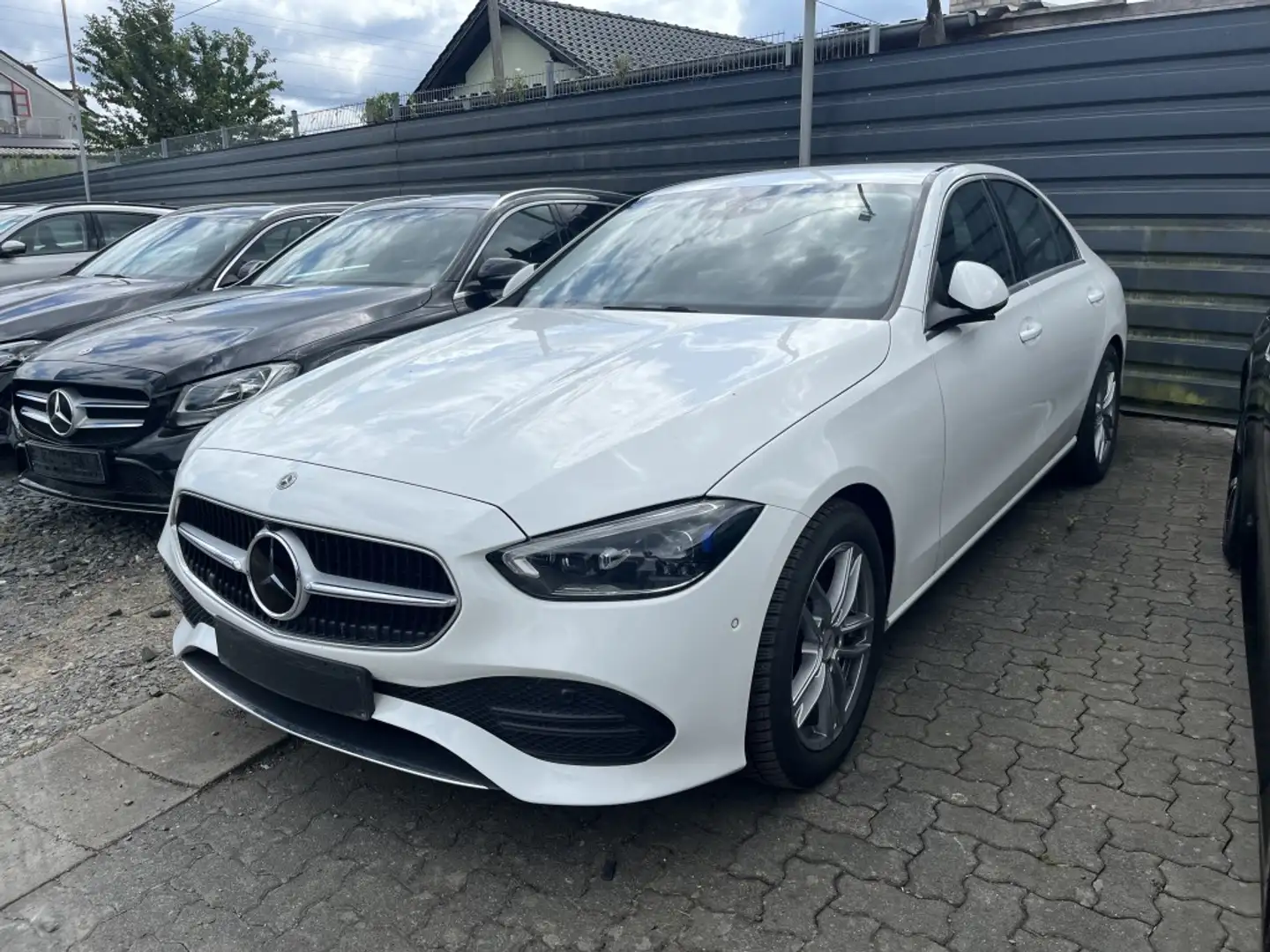 Mercedes-Benz C 180 Avantgarde*Ambiente*Navi*SoundSystem Weiß - 2