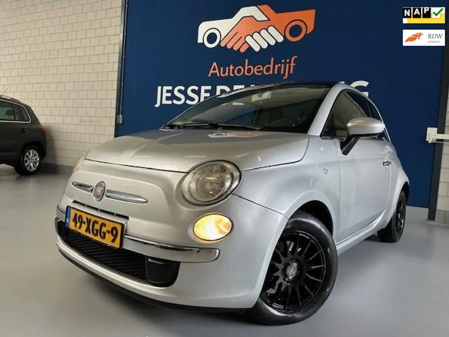 Fiat 500 0.9 TwinAir Lounge,bj.2011,kleur:grijs ! Airco,APK Gris - 1