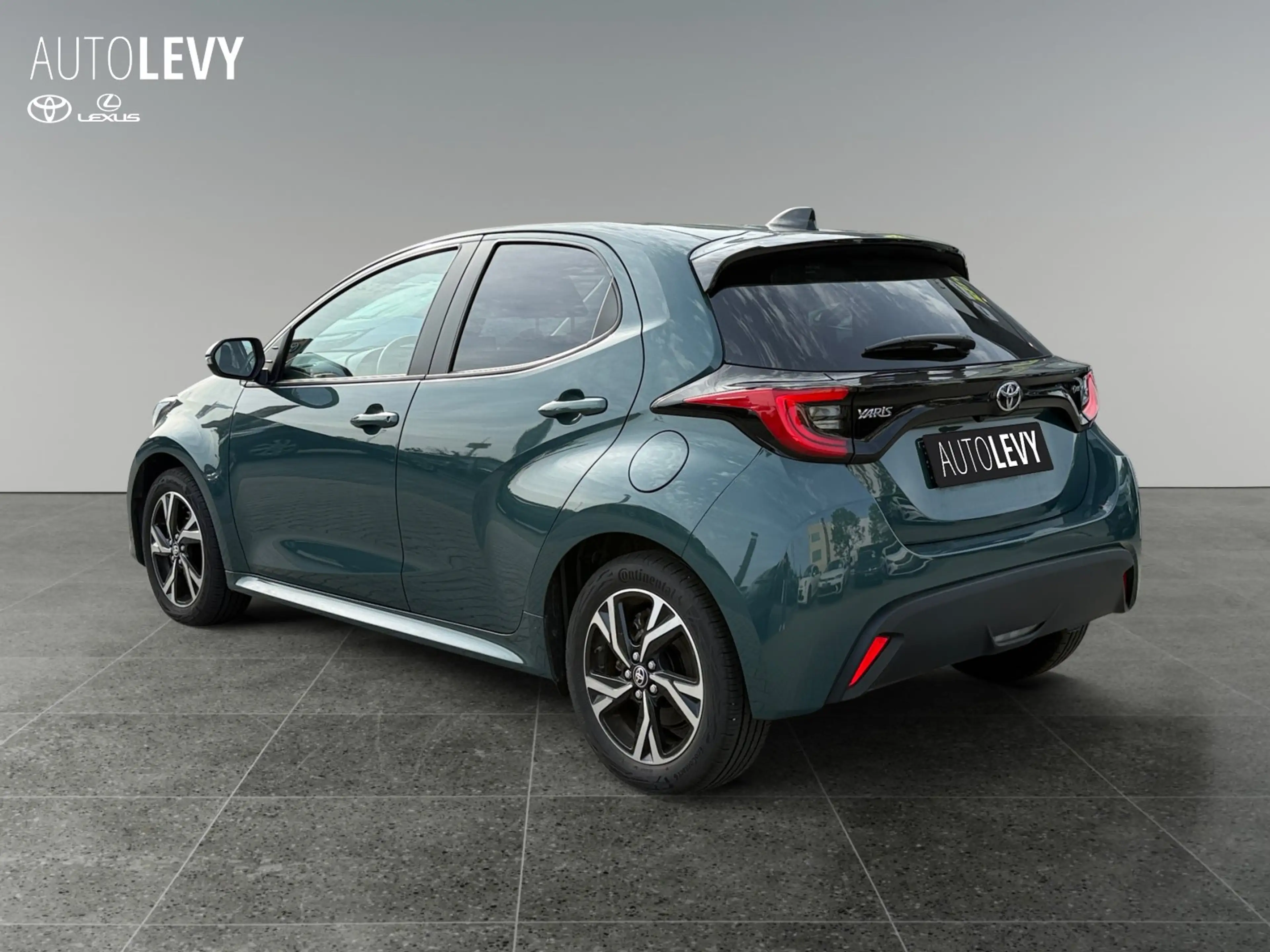 Toyota Yaris Style Hybrid CRAPLAY*LED*RFK*SHZ*LHZ*ACC — photo 4