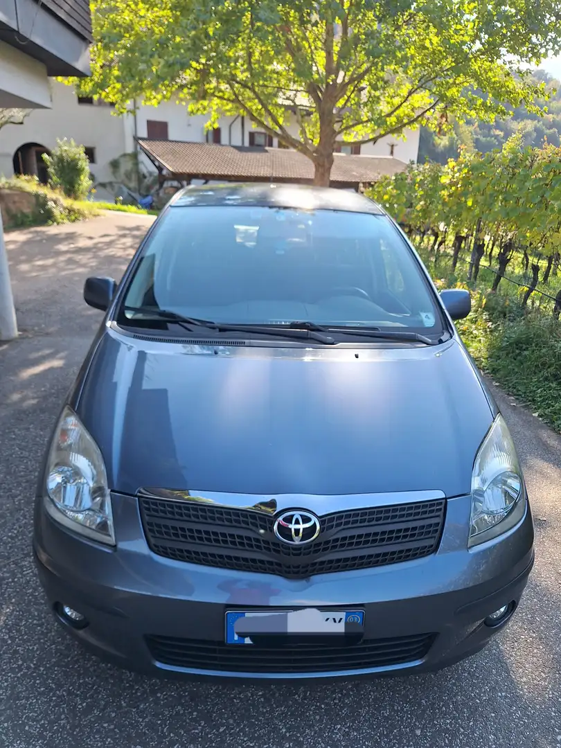 Toyota Corolla Corolla IX 2002 VersoVerso 1.6 vvt-i Szürke - 1