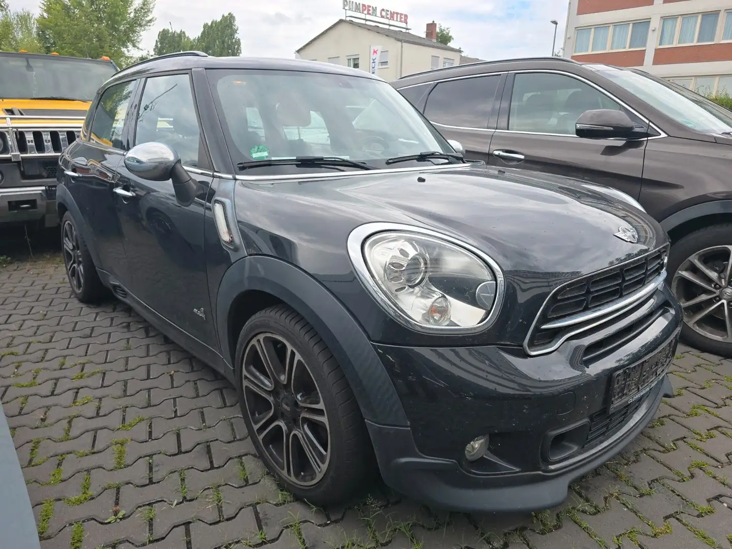 MINI Cooper SD Countryman ALL4 Schwarz - 1